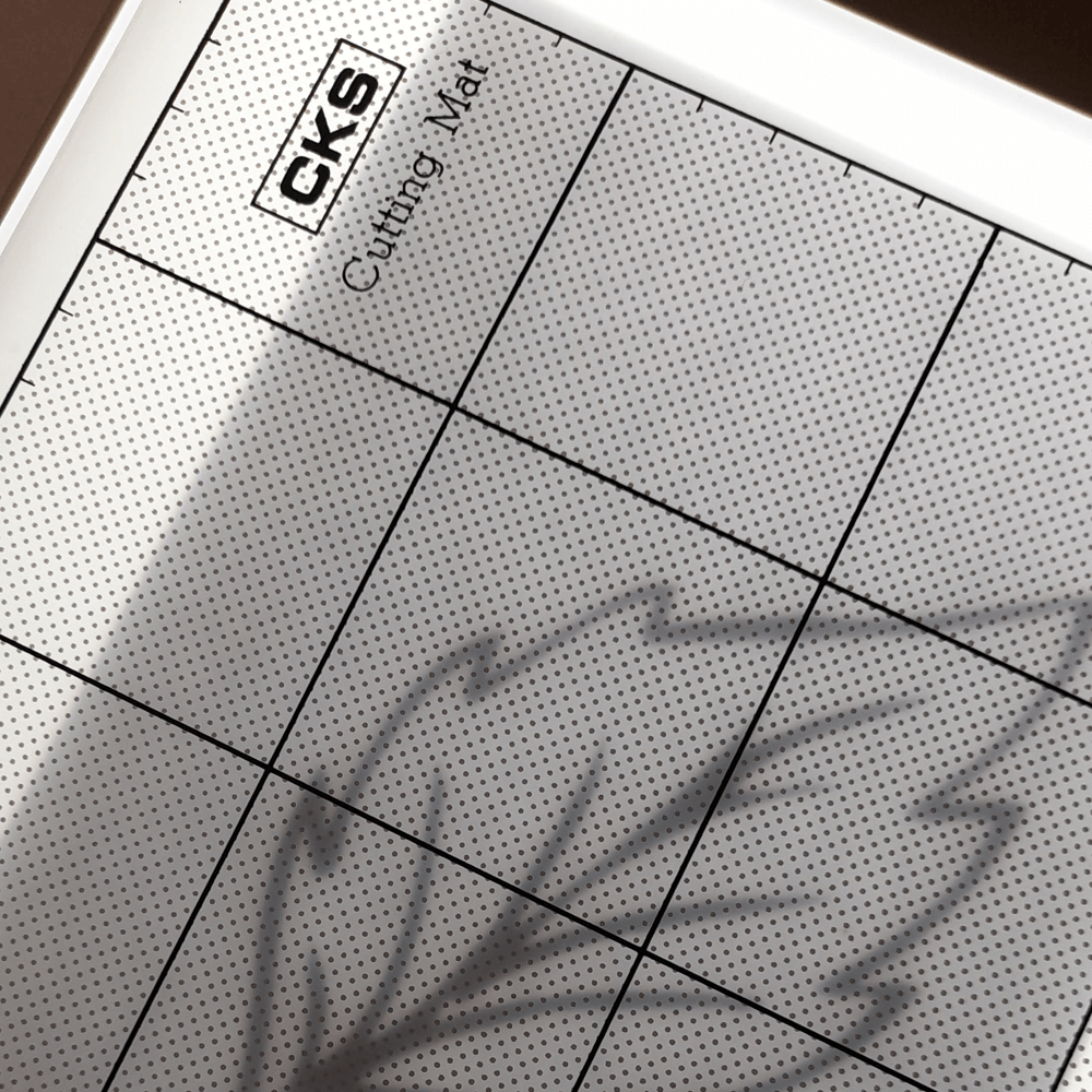 Base de Corte Manta Translúcida CKS A1