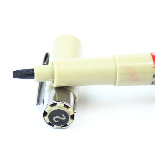 Caneta PIgma Graphic Sakura 2.0mm Preto