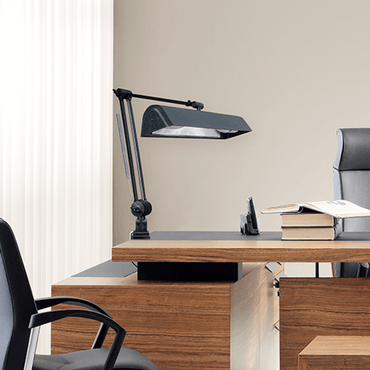 Luminária Para Mesa de Desenho ILUTEC 271 Preta