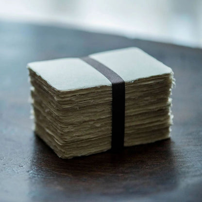 Conjunto de Cartões Artesanais Awagami Tesuki Japan C/100 – 8,7x5,1 cm