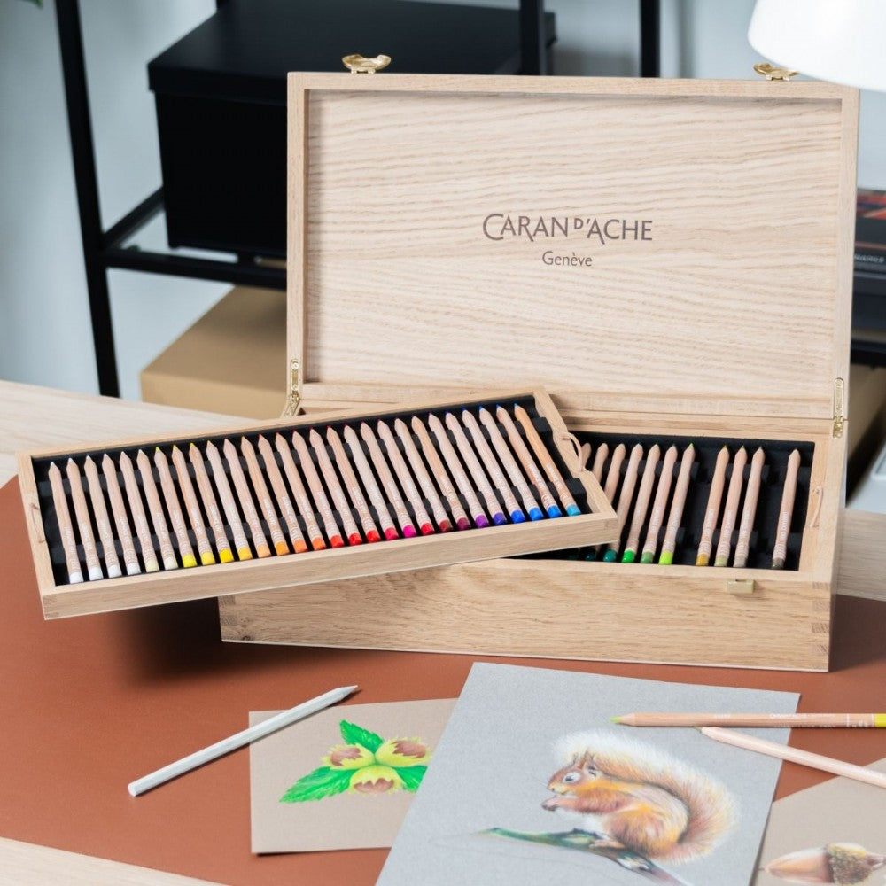 Lápis de Cor Caran d'Ache Luminance 100 Cores Caixa Madeira