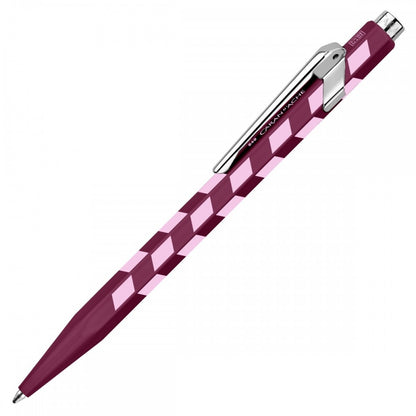 Caneta Esferográfica Caran d'Ache 849 Mosaic Garnet Red