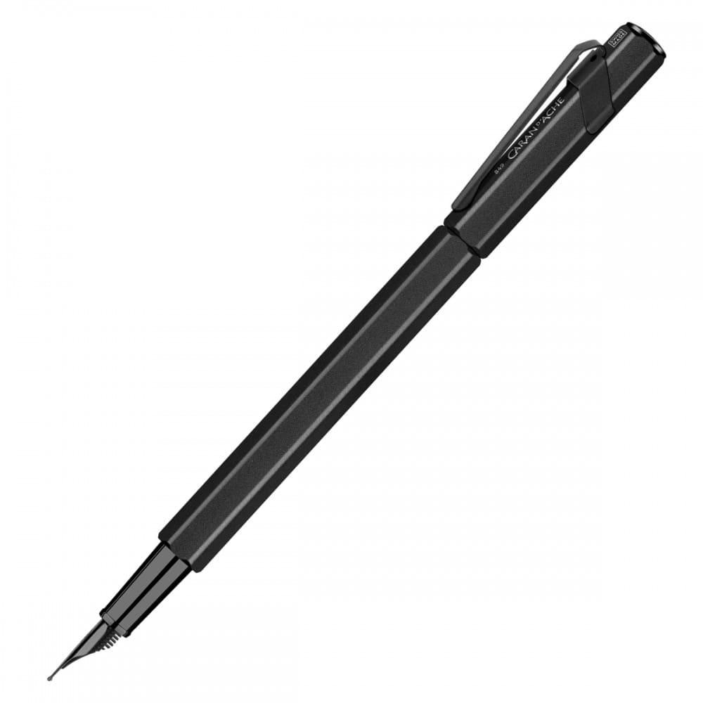 Caneta Esferográfica Caran d'Ache 888 Infinite Black – Fruto de Arte