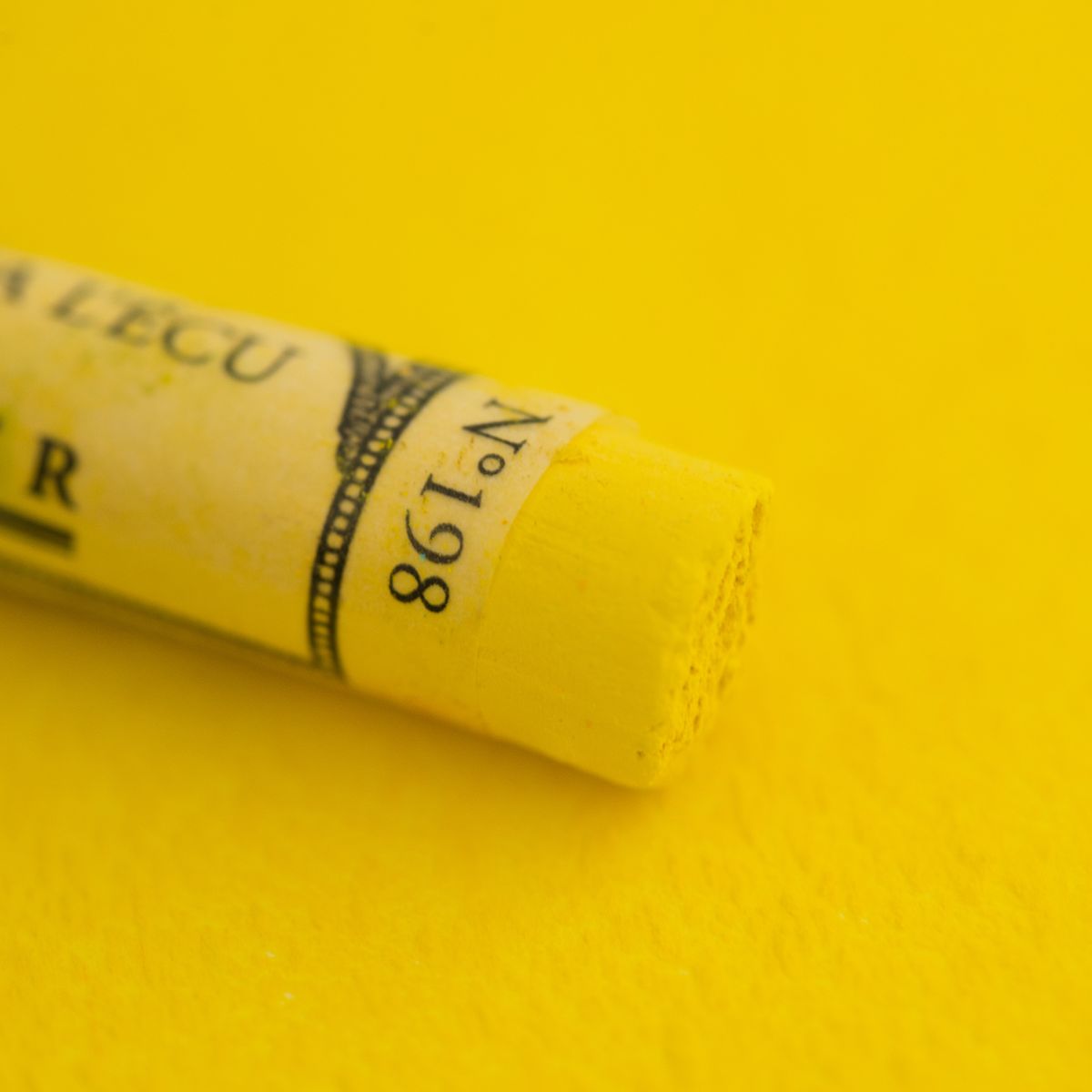 Pastel Seco Sennelier Extra Soft 198 Cadmium Yellow Orange